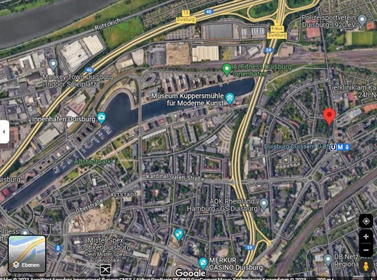 City Apartment Duisburg 2#Netflix &Wlan &Kingsize Bett & Kaffee Maschine & Central & 500M Innenhafen & 2 Min U Bahn Eksteriør bilde