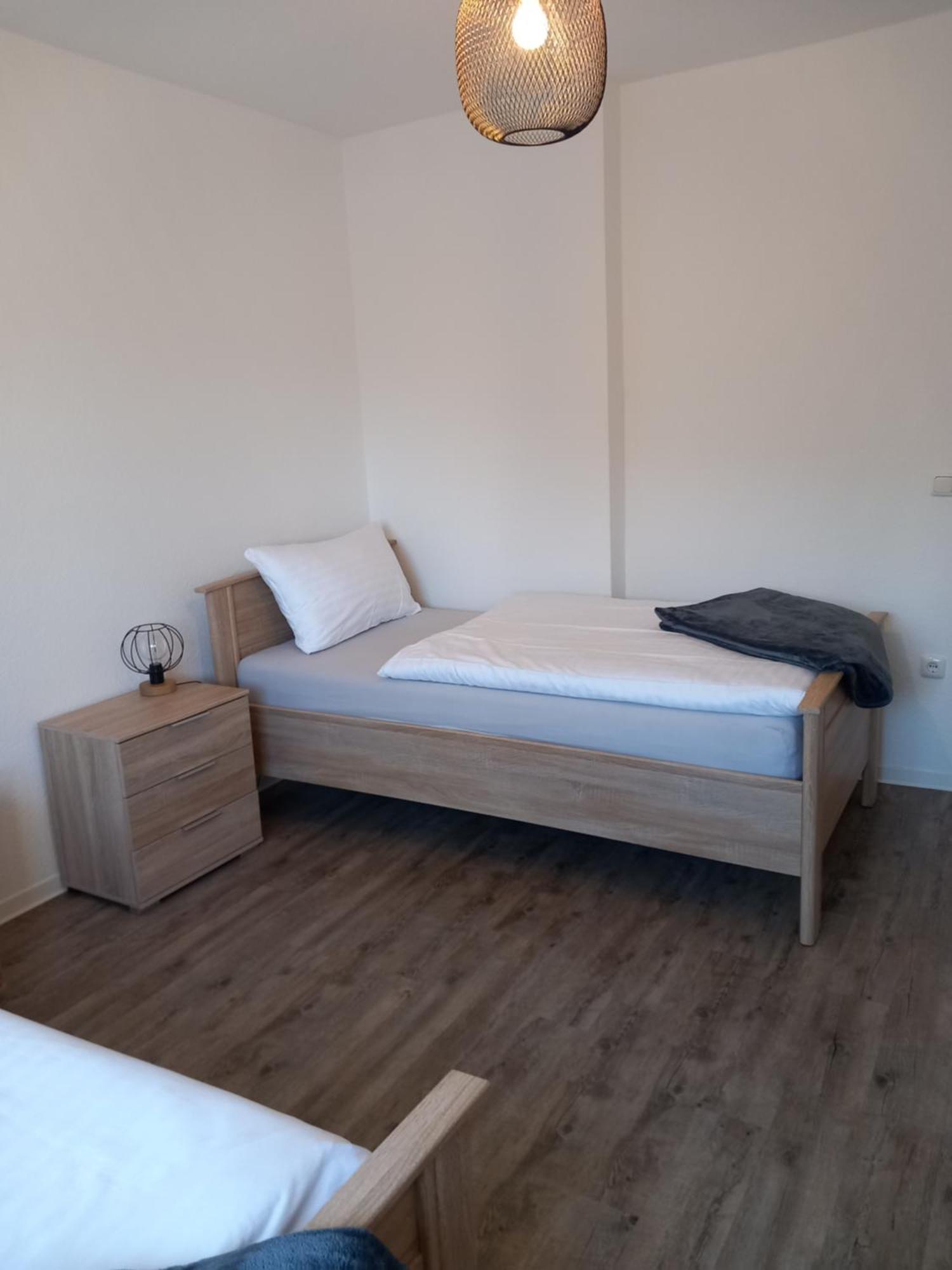 City Apartment Duisburg 2#Netflix &Wlan &Kingsize Bett & Kaffee Maschine & Central & 500M Innenhafen & 2 Min U Bahn Eksteriør bilde